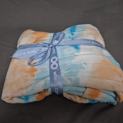 BAGGED BEACH OODIE TOWEL - TIE DYE