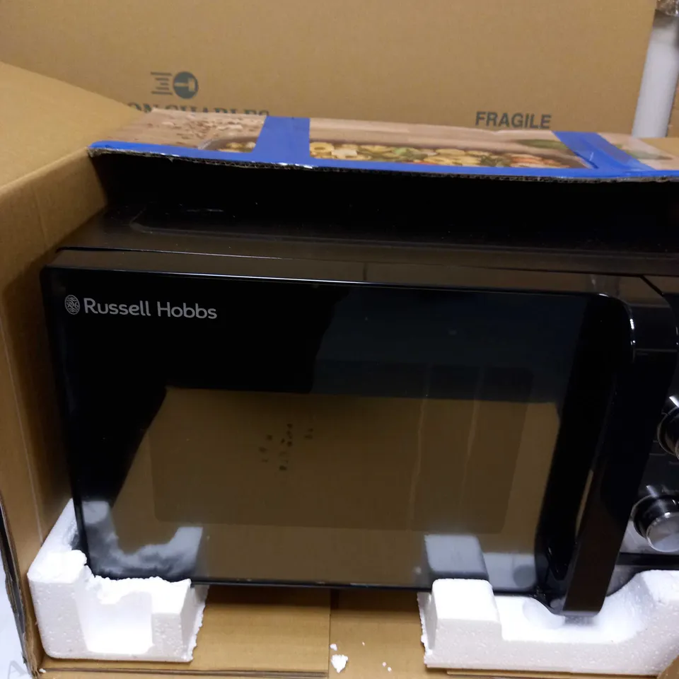 RUSSELL HOBBS RHFM2001B FLATBED MICROWAVE, 19 LITRE, BLACK
