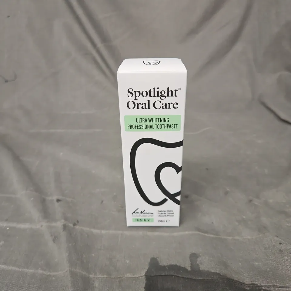 SPOTLIGHT ORAL CARE ULTRA WHITENING PROFESSIONAL TOOTHPASTE - FRESH MINT, 100 ML