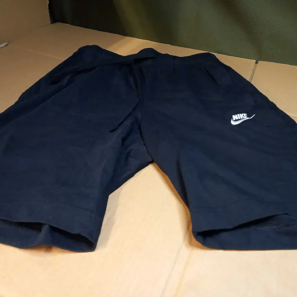 NIKE BLACK/LOGO SPORTS SHORTS - SMALL