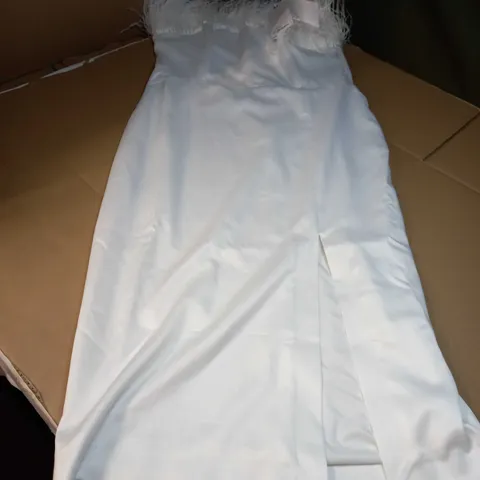 FOREVER UNIQUE WHITE FEATHER BODICE MIDI DRESS - SIZE 14
