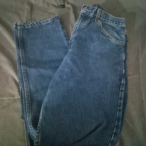 LEVI'S JEANS β BLUE DENIM, UK 34 WAIST X 32 INSEAM