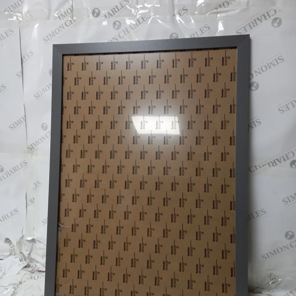 BOXED LARGE PICTURE FRAME 