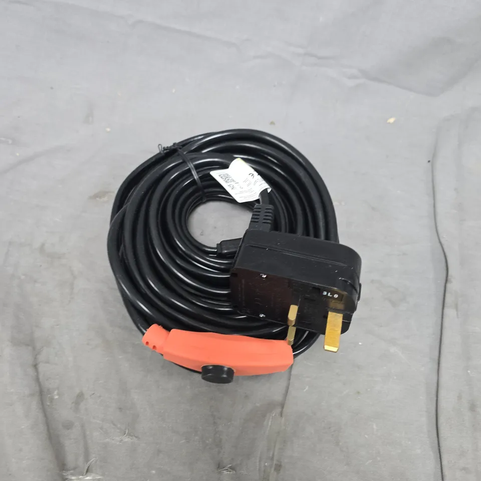 UK 3-PIN MAINS POWER LEAD (COILED)