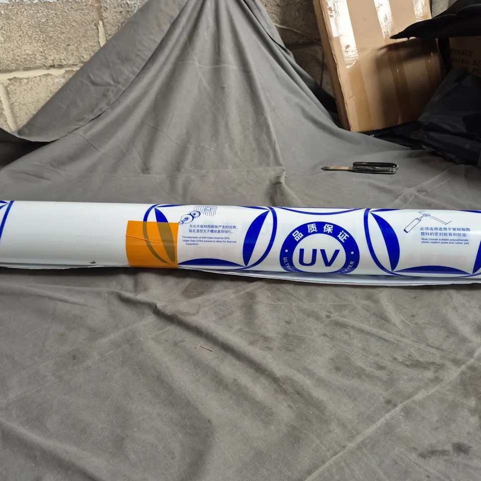 ROLL OF UV-PROTECTIVE FILM (WINDOW FILM) – LONG WHITE CORE