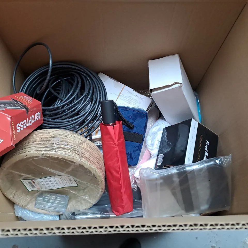 APPROXIMATELY 20 ASSORTED HOUSEHOLD PRODUCTS TO INCLUDE FITTED COT SHEET, 3M EARPLUGS AND A SLEEP EYEMASK