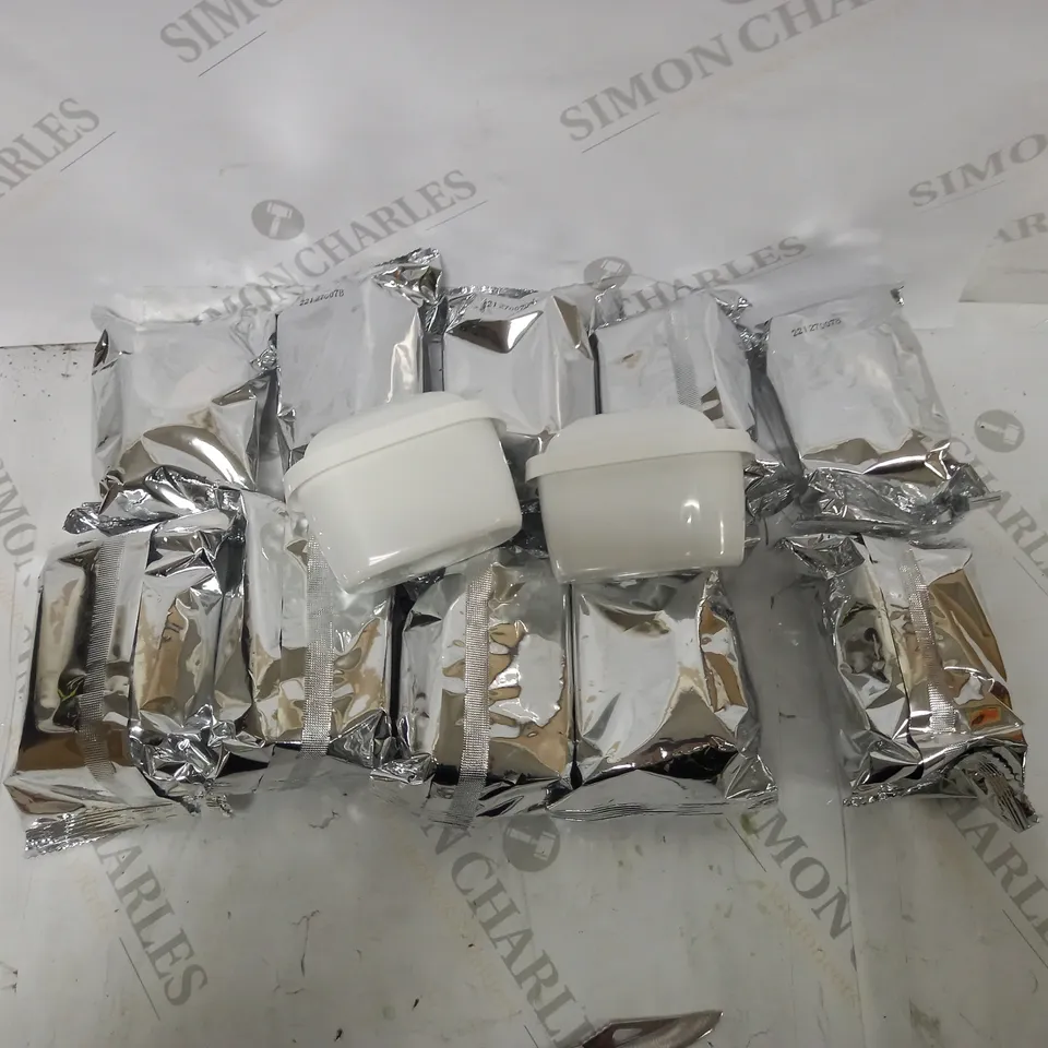 BOX OF APPROX 10 WATERDROP NSF CERTIFIED WATER FILTER REPLACEMENT BRITA MAXTRA CARTRIDGES