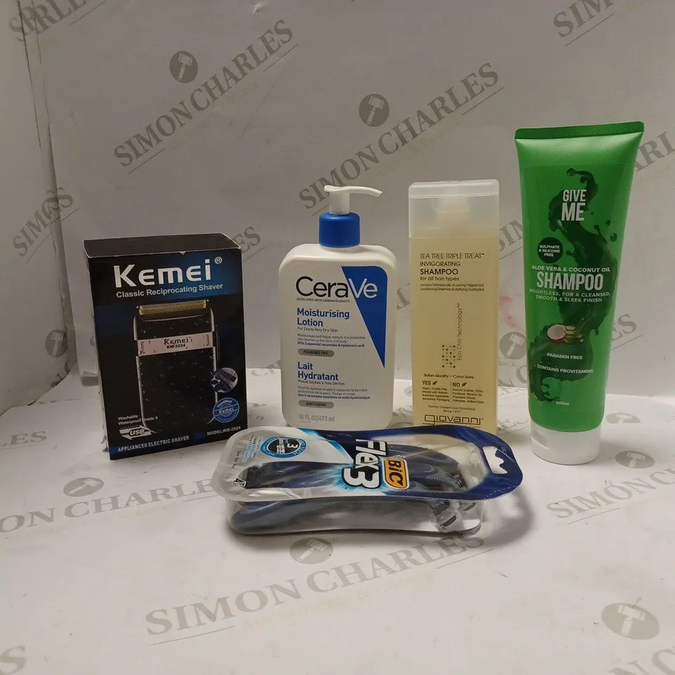 ASSORTED MENS GROOMING PRODUCTS INCLUDING BIC FLEX 3 RAZORS AND KEMEI CLASSIC RECIPROCATING SHAVER