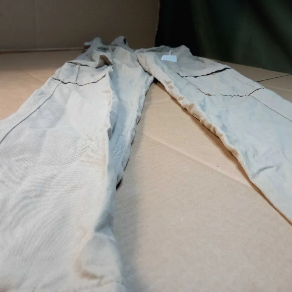 STR SAND COMBAT TROUSERS - SIZE 10