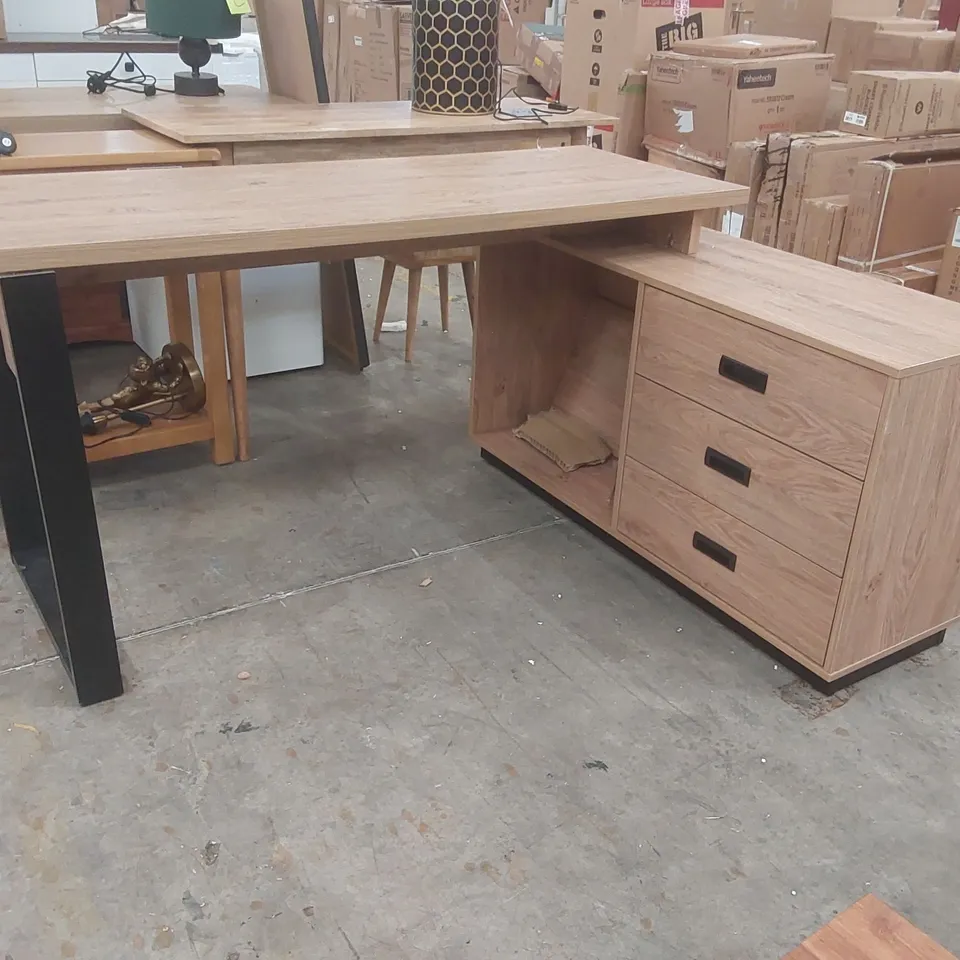 DESIGNER WOODEN CORNER DESK WITH STORAGE