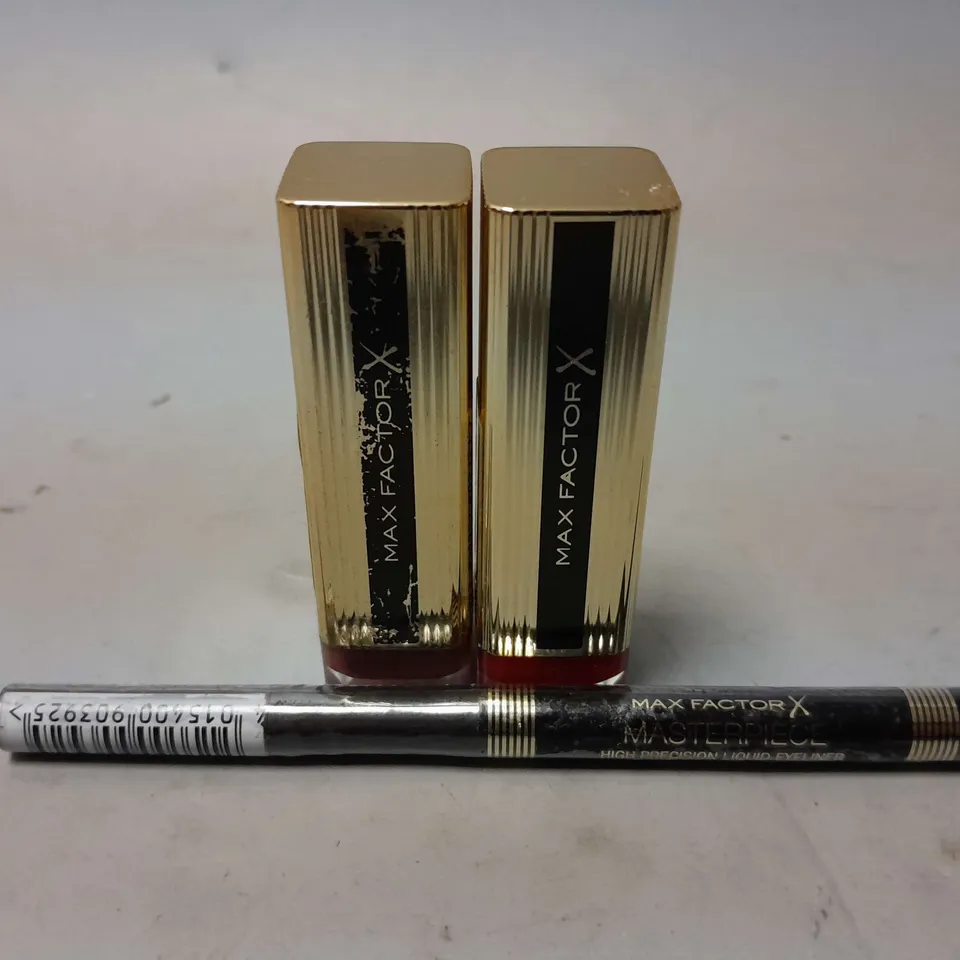 LARGE QUANTITY OF MAX FACTOR MAKEUP PRODUCTS TO INCLUDE LIPSTICK RUBY TUESDAY 075, LIPSTICK BURNT CARAMEL 020, MASTERPIECE HIGH PRECISION LIQUID EYELINER, ETC