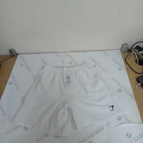 GYMSHARK ARRIVAL 7"SHORTS SMALL - WHITE