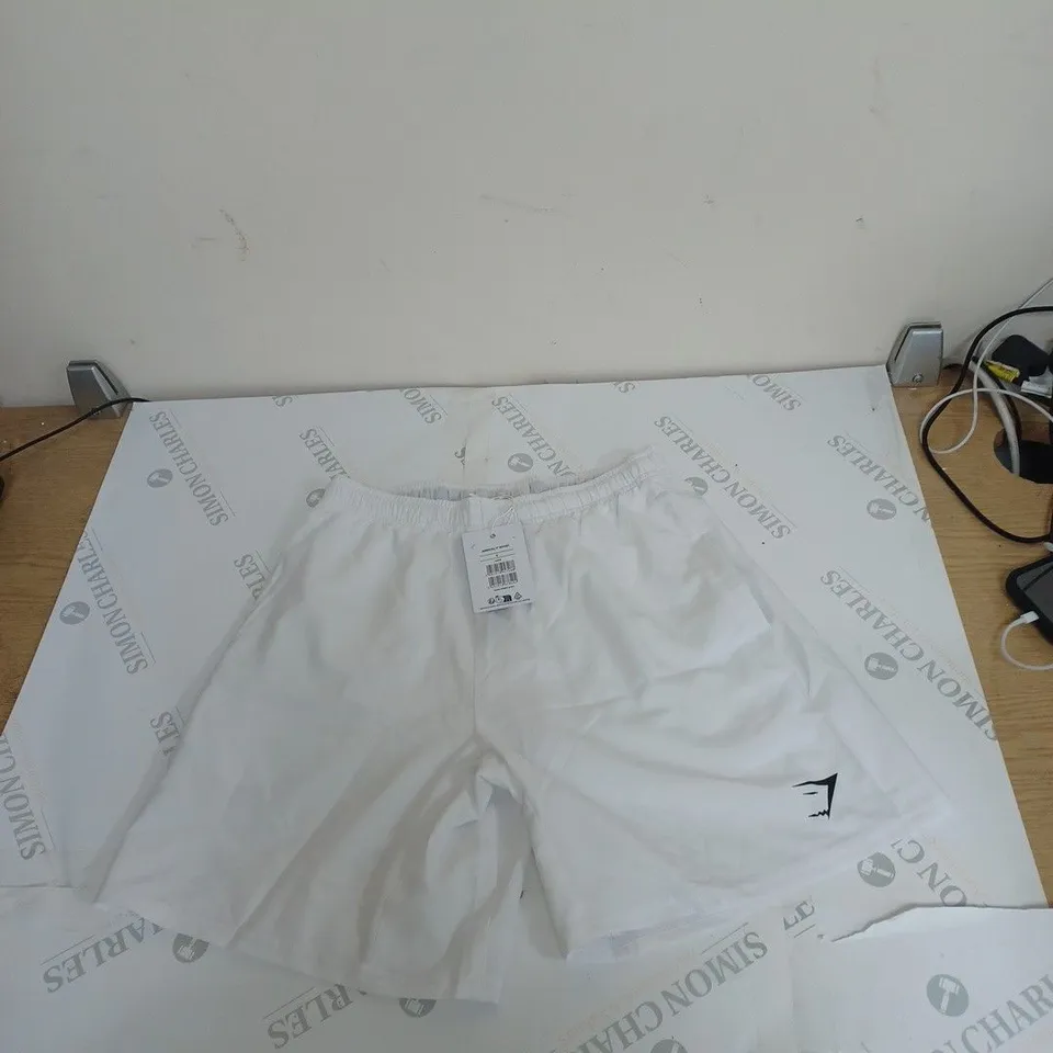 GYMSHARK ARRIVAL 7"SHORTS SMALL - WHITE