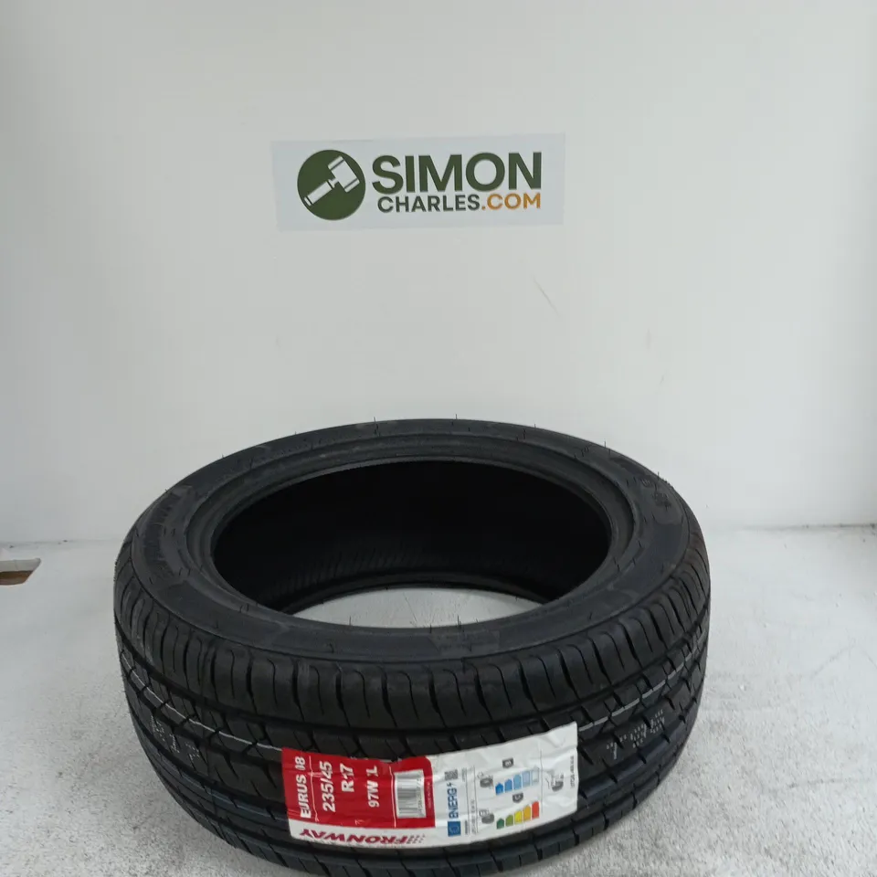 235/45R17 97W XL TYRE