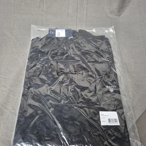 BAGGED GANT COTTON HALF ZIP - SIZE XL