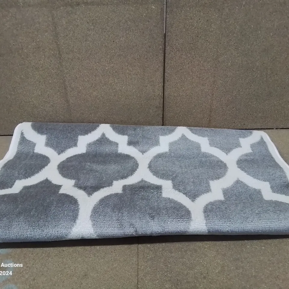 BRAND NEW PACO HOME GREY SINAI RUG- SIZE 80 X 150