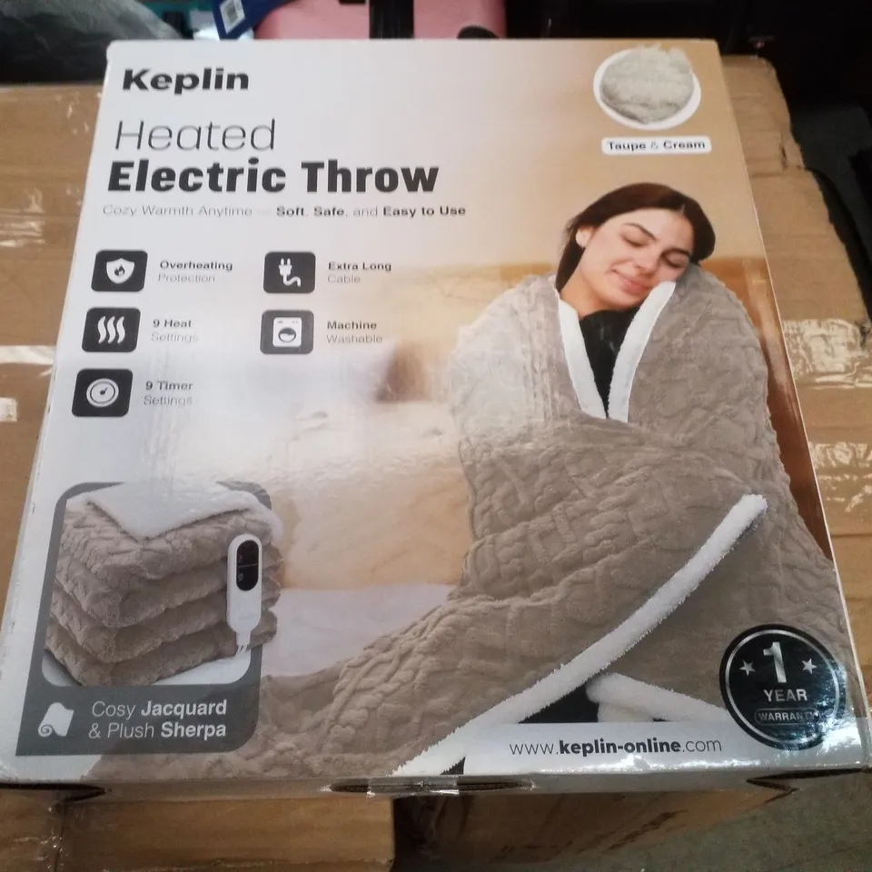 BOXED KEPLIN HEATED ELECTRIC THROW - TAUPE & CREAM 