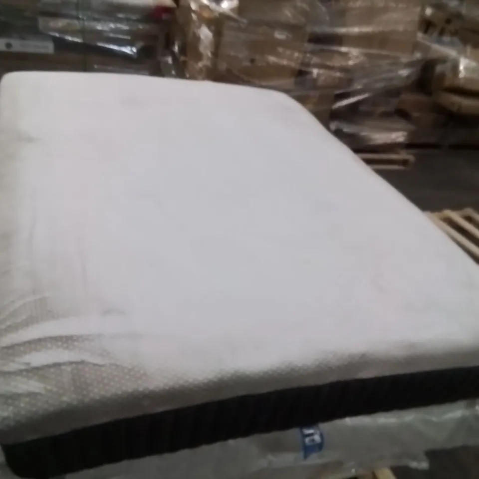 KINGSIZE MATTRESS 
