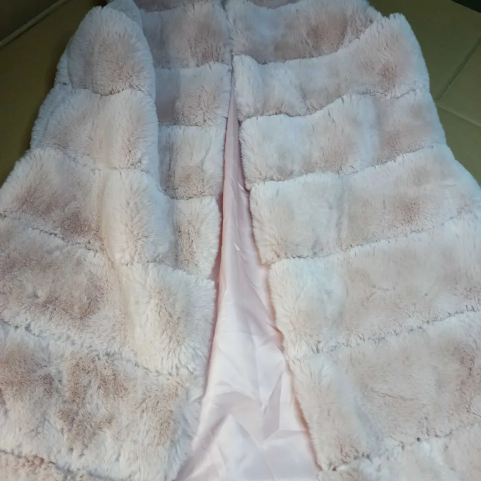 DESIGNER DUSTY PINK FAUX SLEEVELESS COAT