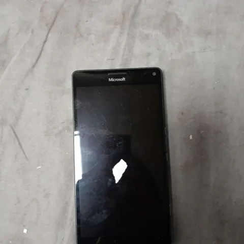 MICROSOFT WINDOWS SMARTPHONE – BLACK 