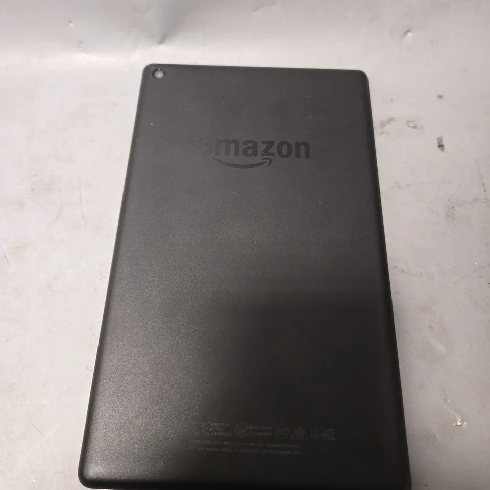 AMAZON KINDLE FIRE TABLET HD 8