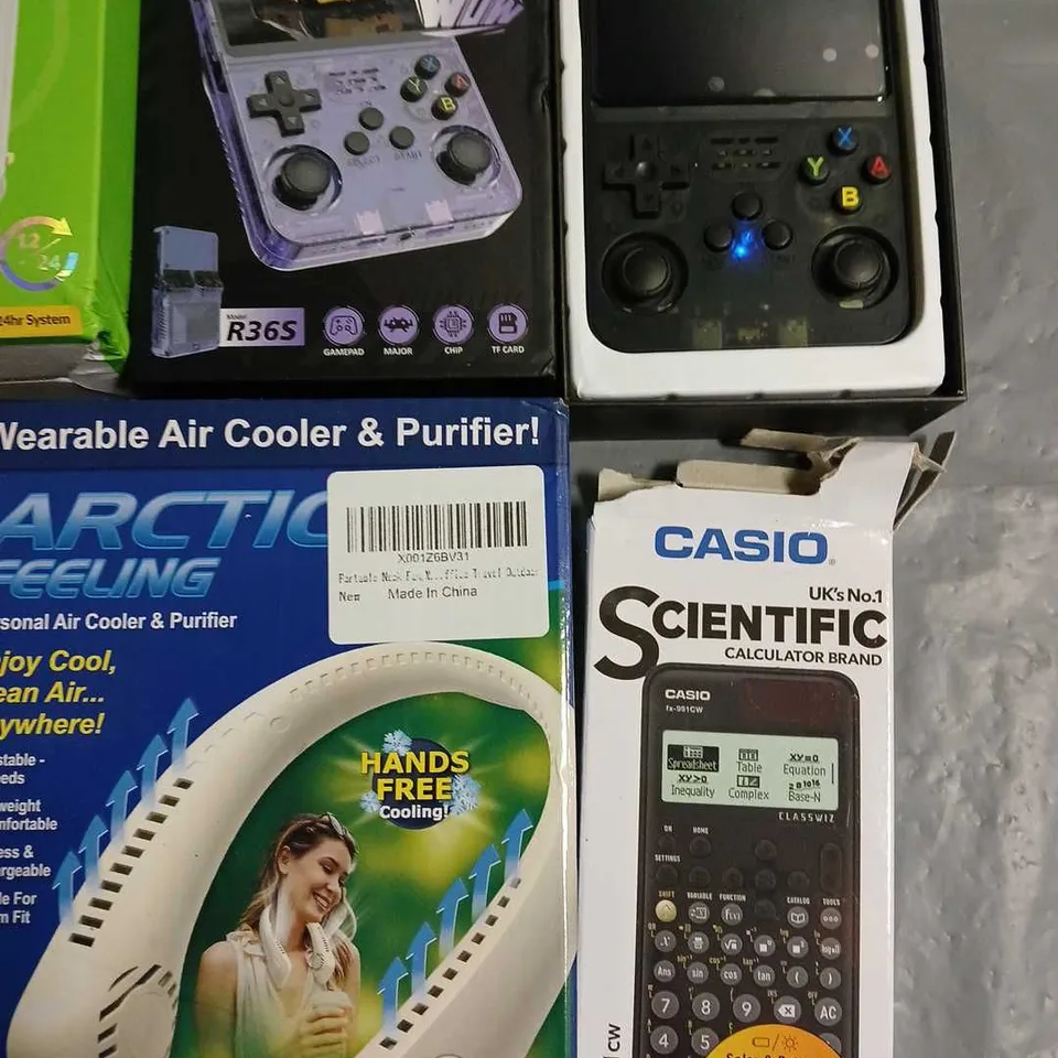 LOT OF 7 ASSORTED TECH ITEMS TO INCLUDE HANDHELD GAMES CONSOLE, COOLING FAN AND DIGITAL TIMER