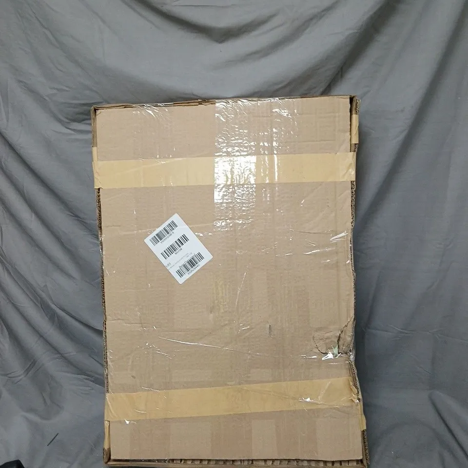 BOXED ACORN WOODEN DOLLHOUSE WITH FURNITURE