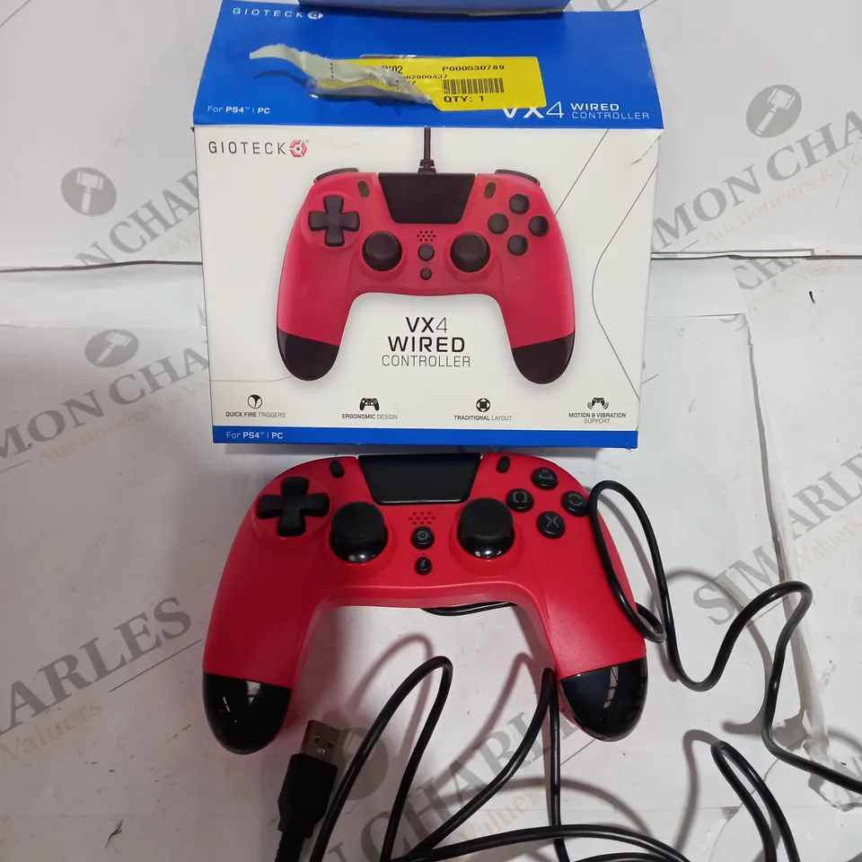 BOXED RED PLAYSTATION VX4 WIRED CONTROLLER
