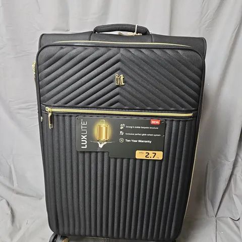 IT LUGGAGE ESPLANADE BLACK MEDIUM SUITCASE