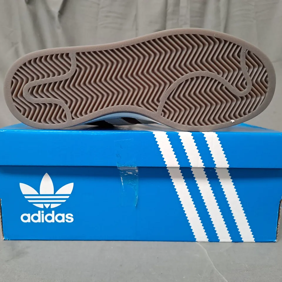 BOXED PAIR OF ADIDAS CAMPUS 00S SHOES IN BROWN/WHITE UK SIZE 7