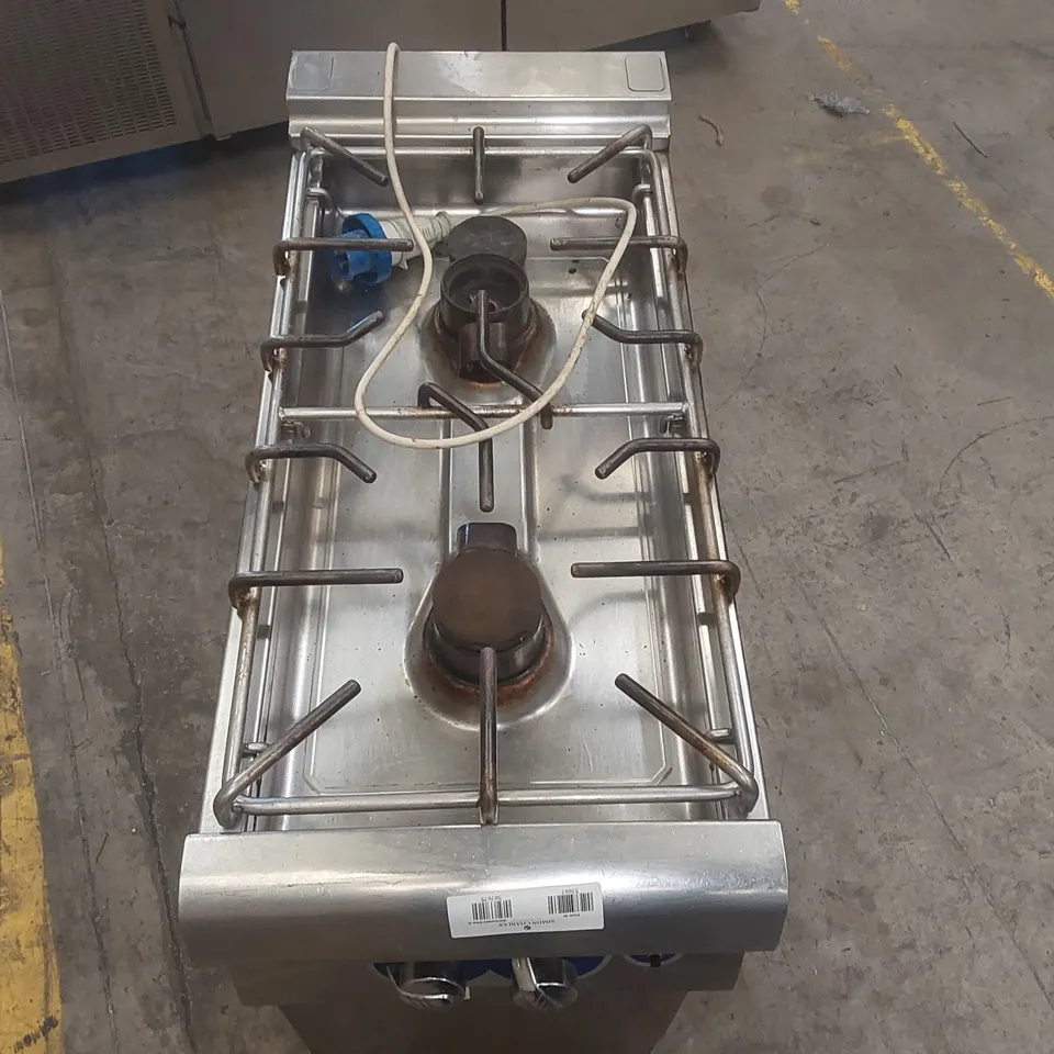 BONNET 2 RING GAS HOB ON PEDESTAL