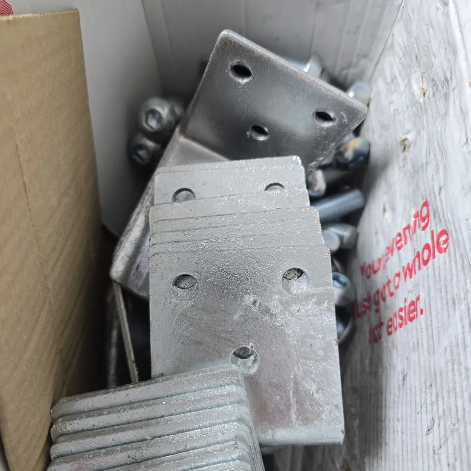 APPROXIMATELY 25 METAL BRACKETS WITH LARGE SCREWS 