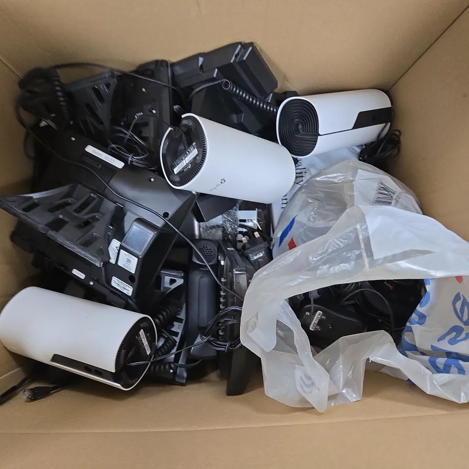 APPROXIMATELY 16 ASSORTED ELECTRICAL ITEMS TO INCLUDE MITEL IP PHONE, TP-LINK AC1200, PPOLYCOM SOUNDSTATION IP 5000, ETC - COLLECTION ONLY