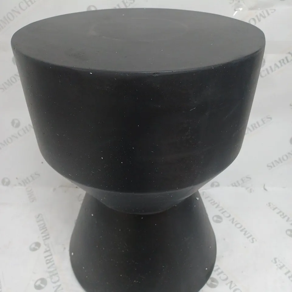 K BY KELLY HOPPEN INDOOR/OUTDOOR SIDE TABLE