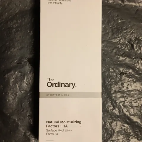 THE ORDINARY NATURAL MOISTURIZING FACTORS + HA – 100 ML