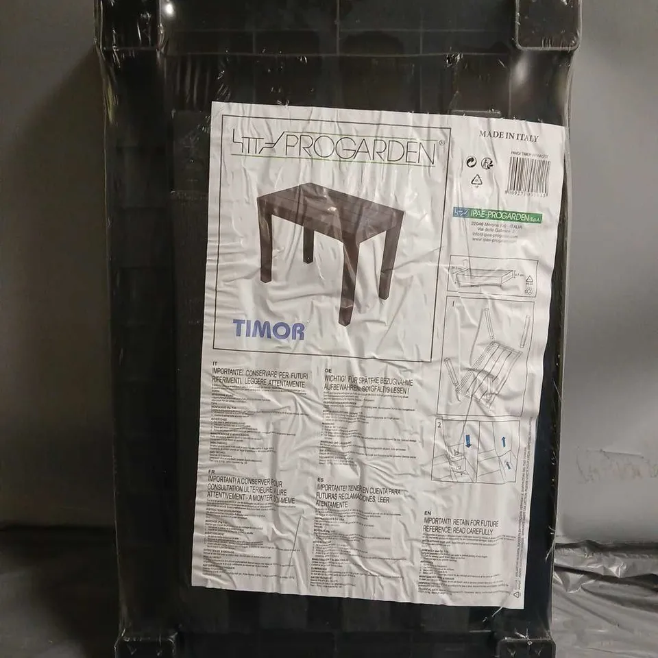 SEALED PROGARDEN 4 LEG TABLE IN BLACK