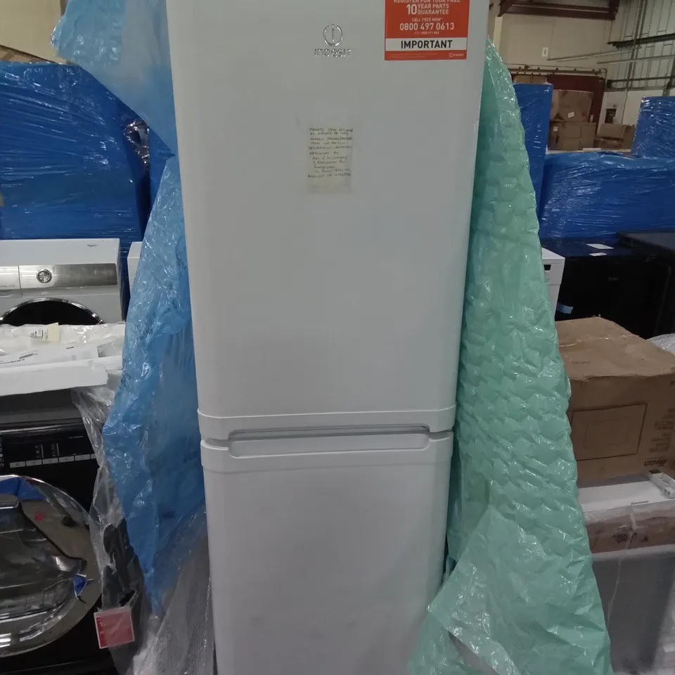 INDESIT 55CM FRIDGE FREEZER WHITE