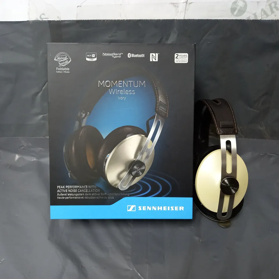 BOXED SENNHEISER MOMENTUM WIRELESS IVORY FOLDABLE HEADPHONES 