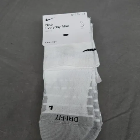 NIKE EVERYDAY MAC CREW SOCKS - X3 - SIZE UK 11-14.5