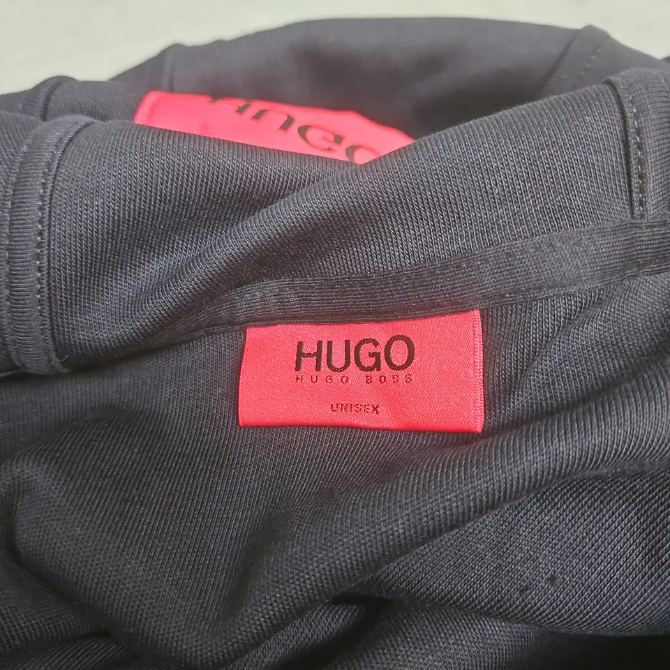 HUGO BOSS BLACK UNISEX XL HOODIE WITH ZIP POCKET