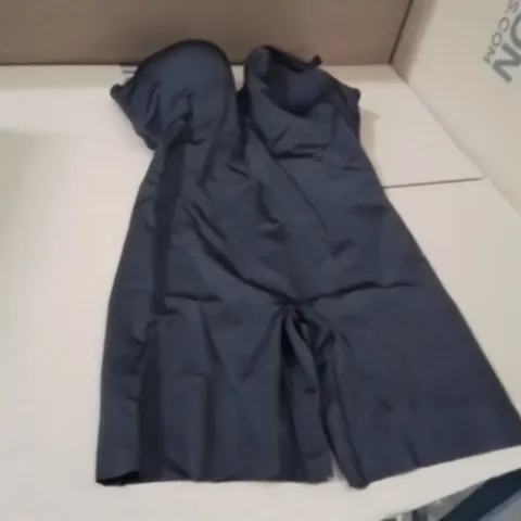 BOXED BRAND NEW APPROXIMATELY 3 MAGISCULPT BLACK BODYSUIT SIZE 36E