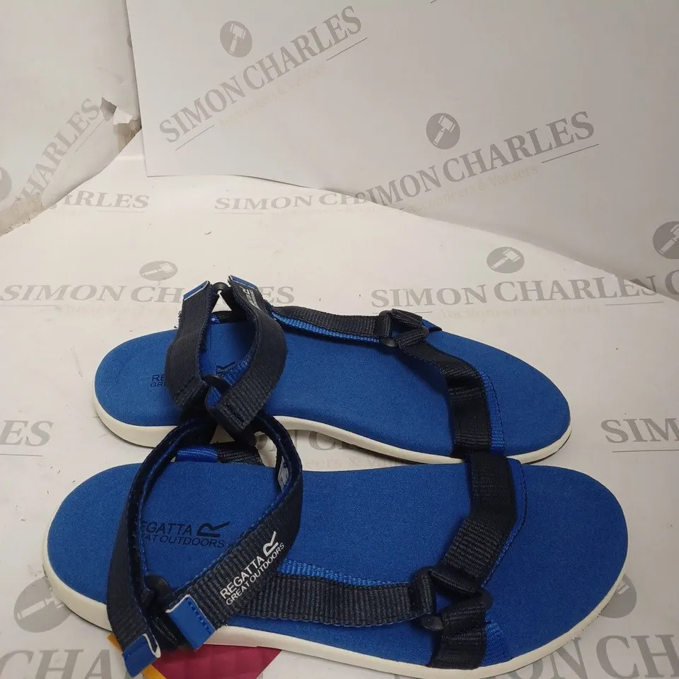 REGATTA LADY SANTA SOL SANDALS SIZE 5