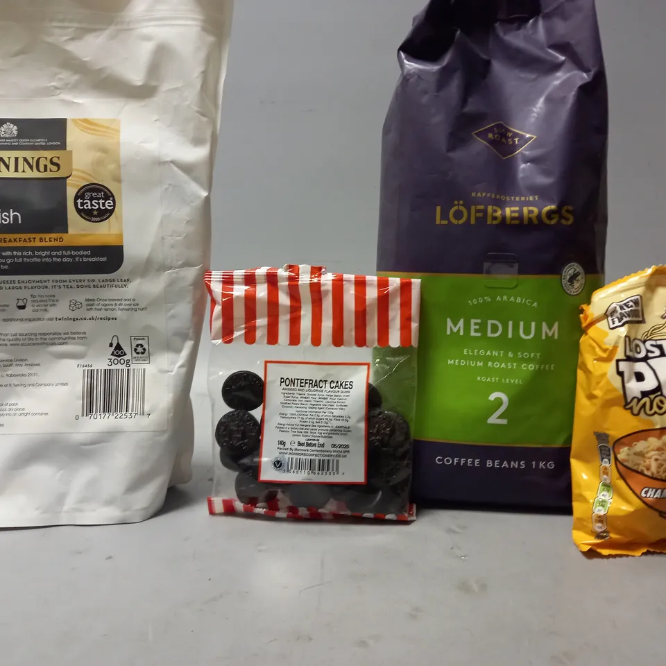 TOTE OF APPROX 9 ASSORTED FOOD ITEMS TO INCLUDE - LOFBERGS ROAST COFFEE , TWININGS FULL ENGLISH , OXO VEGETABLE CUBES ETC