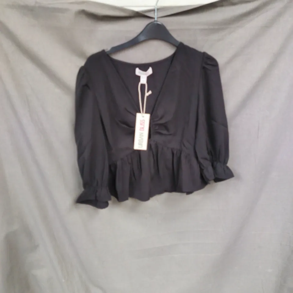 BOX OF APPROXIMATELY 80 URBAN BLISS WOMEN'S BLACK BLOUSE WITH PUFF SLEEVES AND RUFFLE HEM - SIZES 8 / 10 /12 