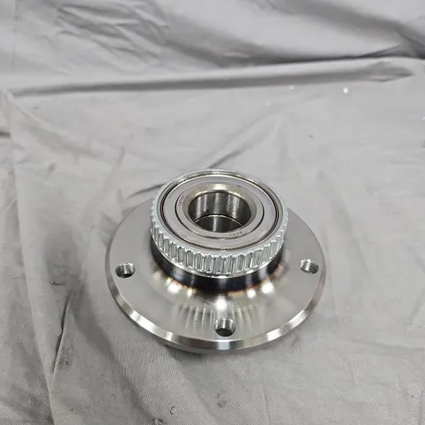 Flanged bearing assembly with knurled locknut and four-bolt flange