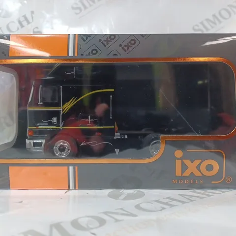BOXED IXO TR169.22 INTERNATIONAL EAGLE CABOVER 1995 1:43 SCALE COLLECTIBLE MODEL