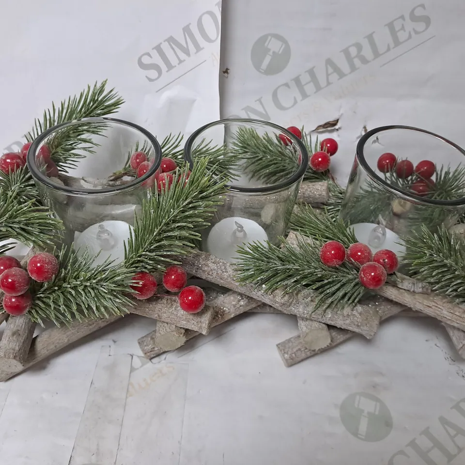 HOME REFLECTIONS PRE-LIT BERRY WOODEN CANDLE HOLDER & LED CANDLES