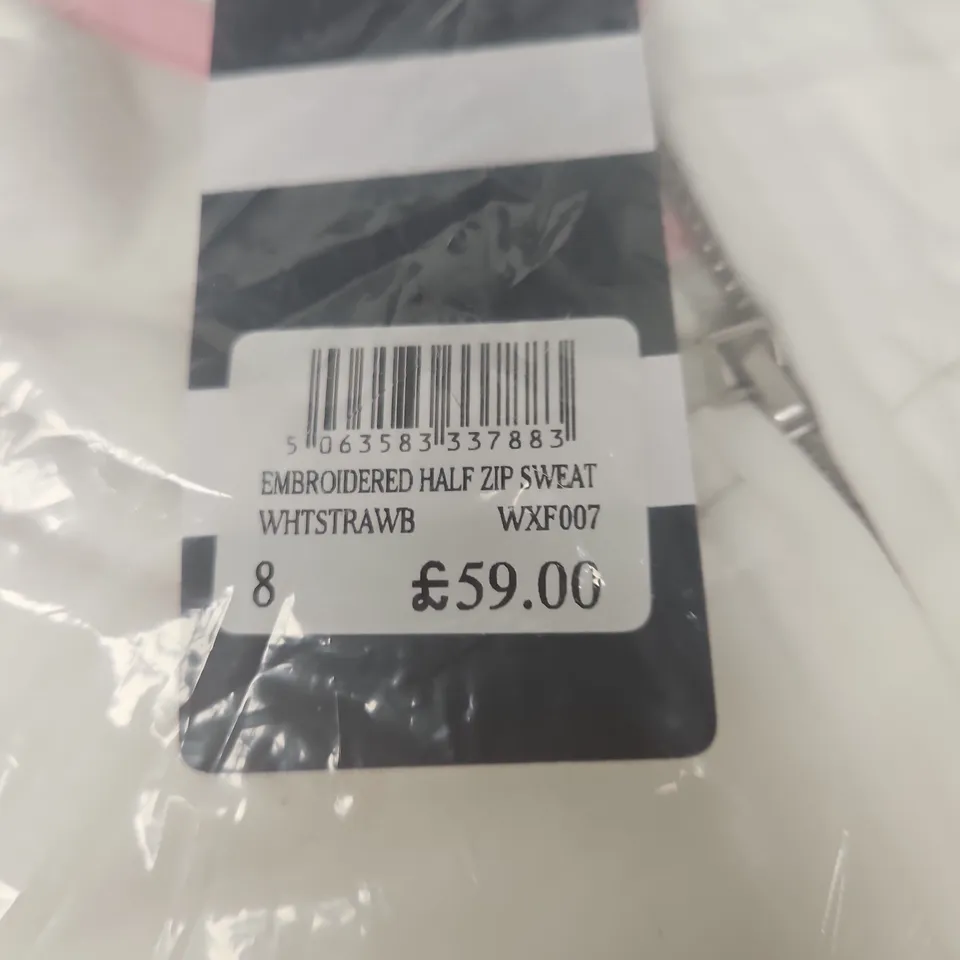 CREW CLOTHING COMPANY  EMBROIDERED HALF-ZIP SWEATSHIRT – WHITE WITH STRAWBERRY MOTIFS - SIZE 8