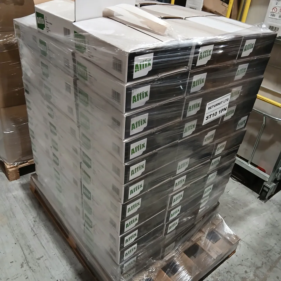 PALLET OF APPROXIMATELY 100 BOXES OF 1000 225 X 122MM AFFIX DOCUMENT POUCHES