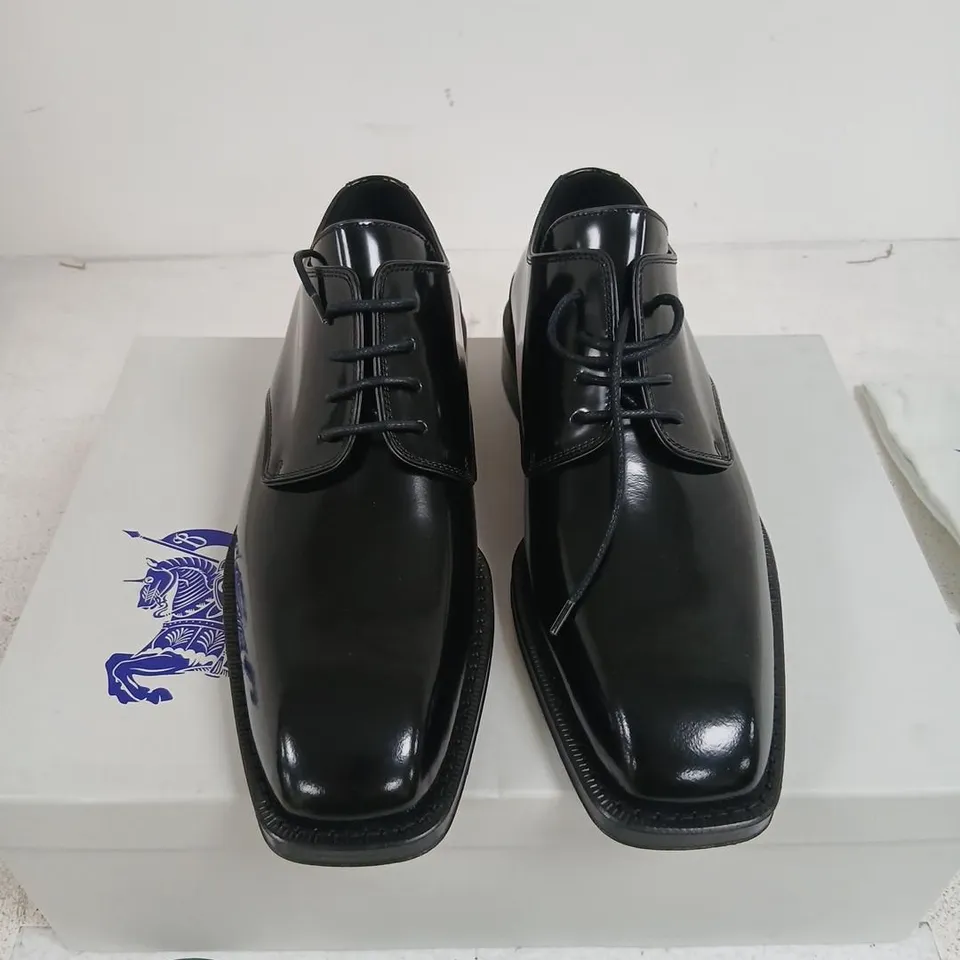 BURBERRY DERBY SHOES - BLACK LEATHER, UK 5 (EU 39)